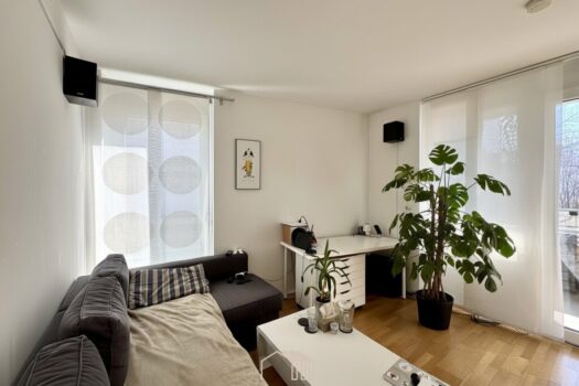 7CRS8FrMiChWEfKc9S4lvD