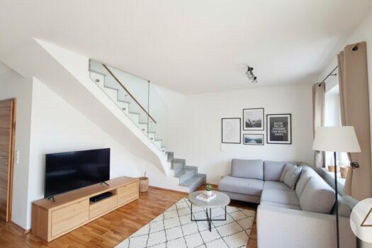 7fsRVVWKOkBunOwAYoxcQC 1