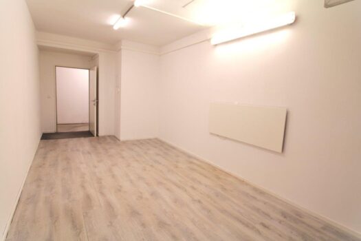 7jOF4amz9jXulIuE4U85w5