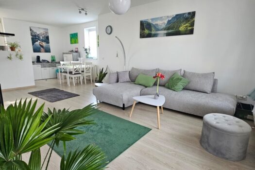 7ugb2LiYVIPcLr7OLeqavD