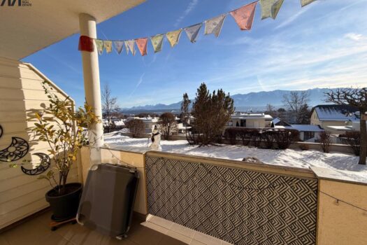 YCdSKeB2A7ksszX66Qr2E