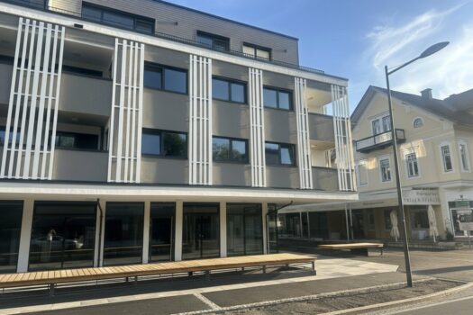 12EoShsN0fo0m89BrBqLeR