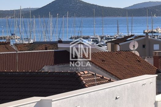 1758733660 img 20250918 164535