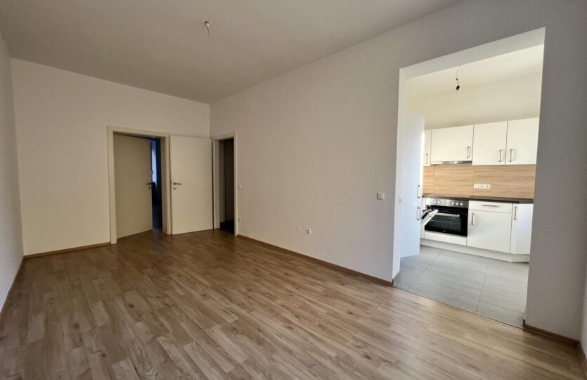 20230209_141308595_iOS