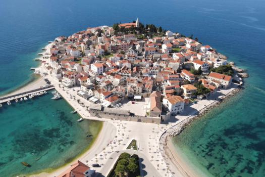 1770144800 primosten