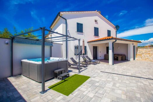 1770379217 house for sale istra 3 of 31