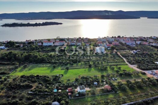 BIOGRAD, TURANJ – Baugrundstück 200 m vom Meer 1770559787 costa nekretnine prodaja zemljista turanj 2