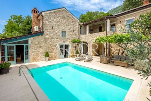 1770728823 clk129 pool 01