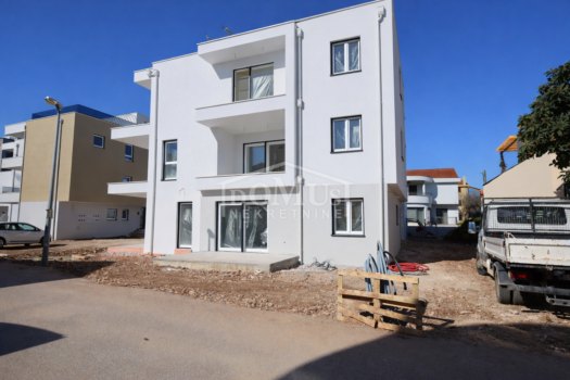 1772108874 7287 bisous