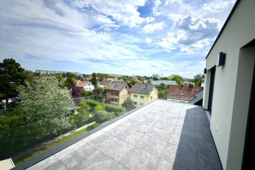 18HthoUAOezelDFjjAZdmA