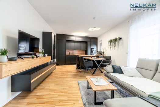 18t3E0jG4OksbQcLLkowNw