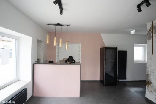 ELEGANTER EMPFANGSBEREICH