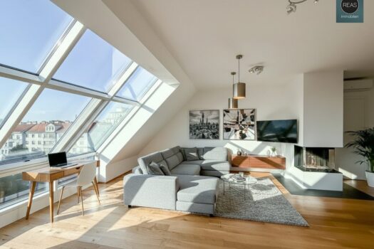 1e7qROuPyCBNrw7jzHnKkj