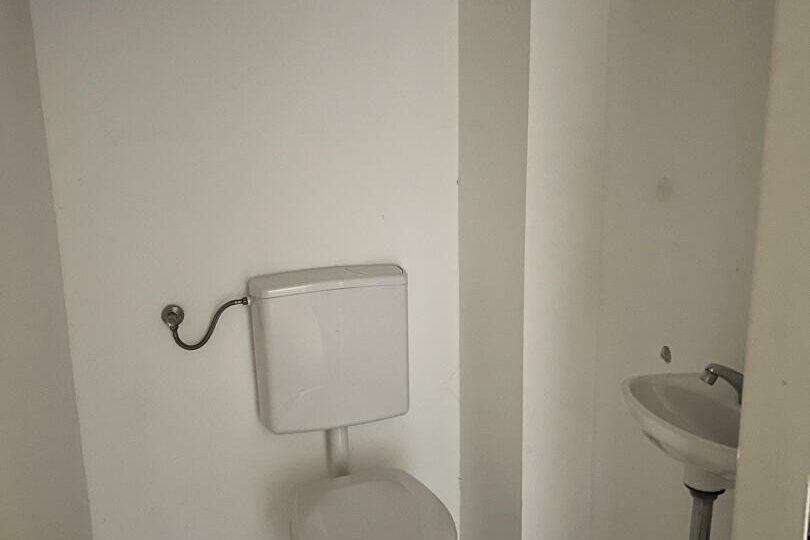 20230703_072958278_iOS