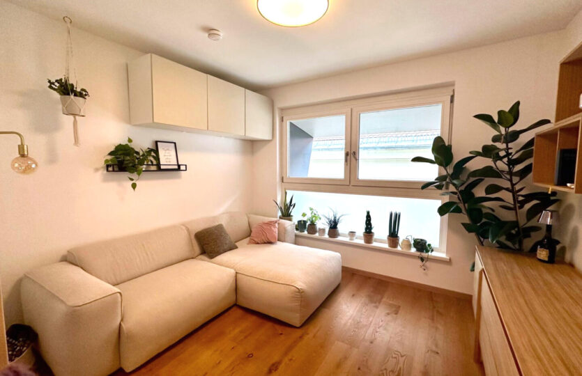 Wohnzimmer (aktuelles 2. Schlafzimmer)