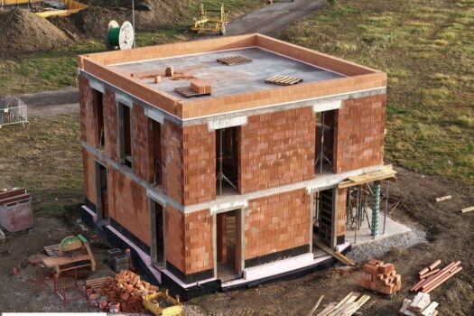 28UrZh3zMXkpg7X7RRiblF