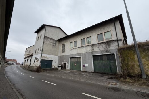 2E3HC2fkheFotMNlCxvWjm