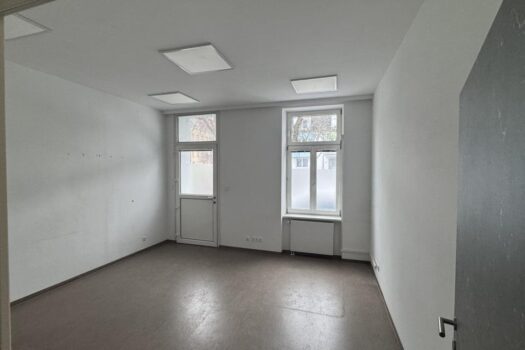 Wohnung und Büro im Wohnungseigentum - Erdgeschoßlage mit zwei Eingängen für vielfältige Nutzung 2nPlJKsheUuCEIjsXOrwrg