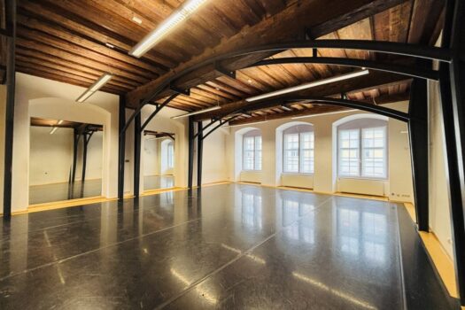 2w0GHz9L82Ml0sOIVMX8Zg