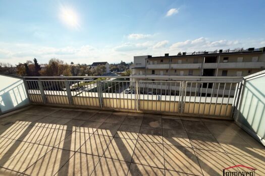 Sehr schöne und helle 2-Zimmerwohnung mit Terrasse! 37GzRU2oKnugVTiUqD3ozo