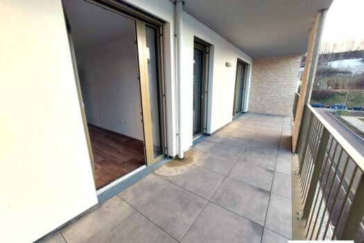 3RQFy0miDikC90V10yItsf