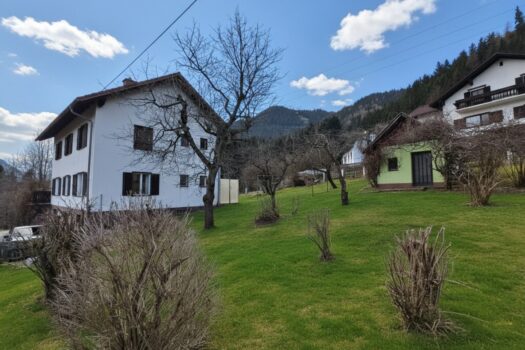 3eiGHhjUV1mbbBveWLApAk