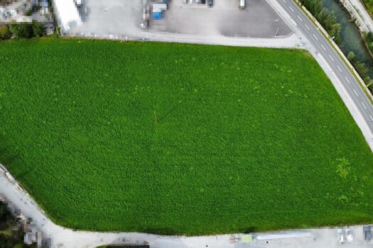 4DhJwQnRU7MXCbiEA79HCz