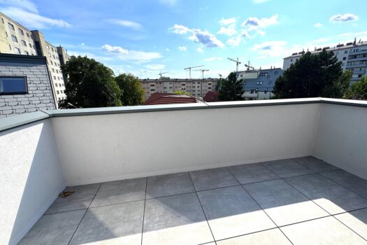 54jIZwNLaHEZjYsiKynSbJ