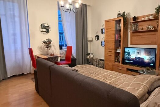 56ZiUSEI8cBWQMLImlBsIe