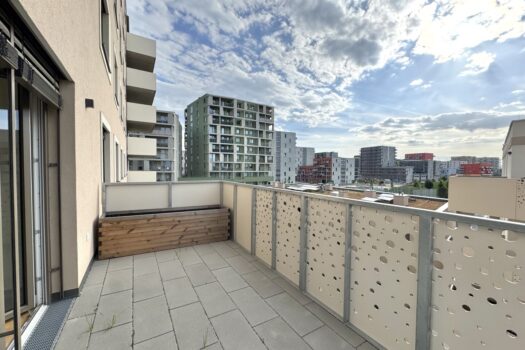 5Gr98KmRZxaW0A3Zfnd2fe 1