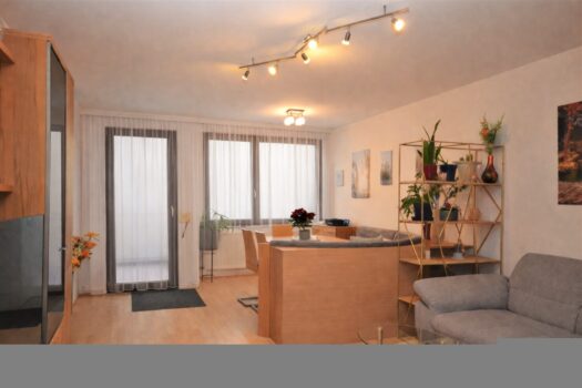 5VKFwTLTxiOsQk8qRLRIaQ