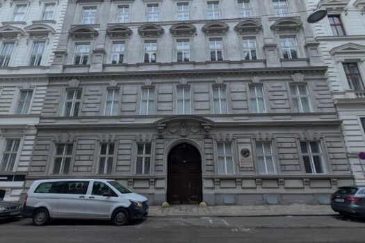 5kDcuRnkI8vAv4STvSiXz6