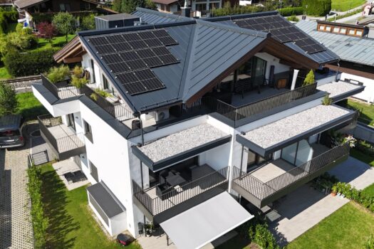 5pyKOR6QeQ6DheXTJmb1Yj 1