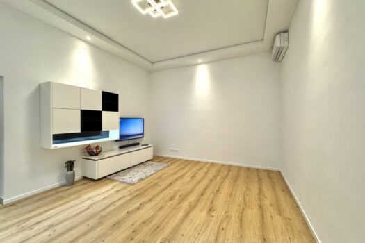 5w7Y3n5H3J5VWChXVyJwt5