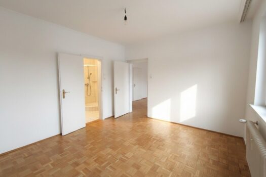 6FmERyRcgJzfNLoFdwHEFX