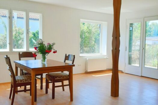 6HCS7jSwyIJdrJHrNtNW1X