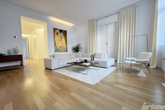 6MvKBar8Ag3LlYhWyaUJtU