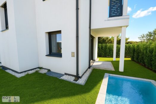 6RBRTiBFnZaWsqO13Rajmw