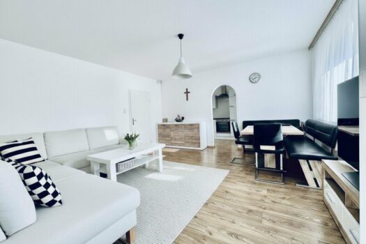 6ZJ9HrbkeMXVc91Xgb905