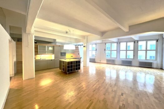 6wLSdHTASSjQrOXUn1sZJF