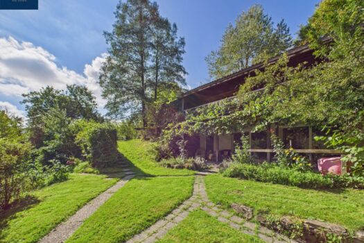 Zugänge vom Garten zum Wohnhaus