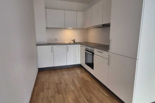 7abM3QvbK3b04BTwRhs9Kv