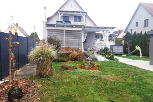 7fhpiw9jgGHdV8xQ11pBT5 1