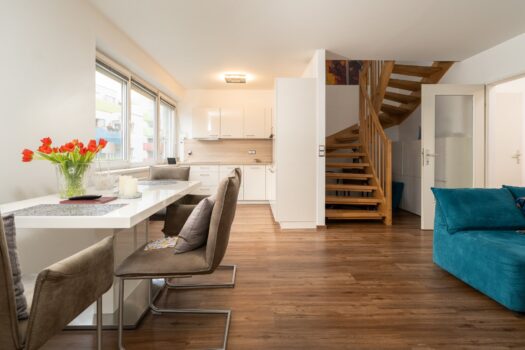 Wohnzimmer Essbereich Blick in die Küche