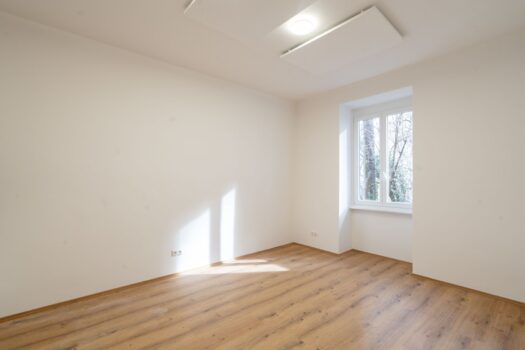 Schillerstraße – Komplett neu sanierte Büro- oder Praxisfläche in zentraler Linzer Lage 7yObESOtblJxLwg57QLDVW 1