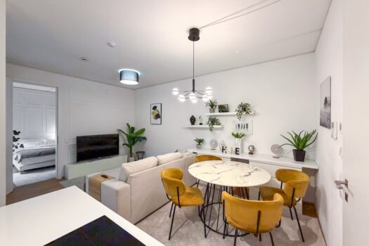 BLqx5UyiEJFmOWyCTpmpI