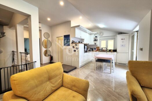 IKjbHNRuvoX9hCqdhi2Ny