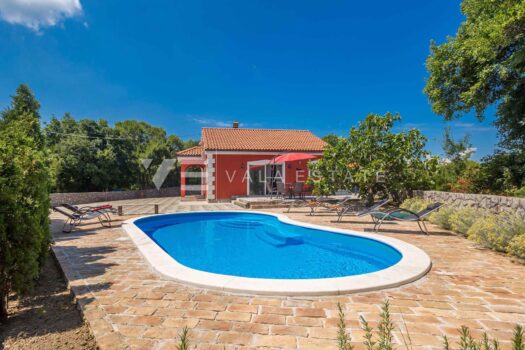 1723130311 big 1596282