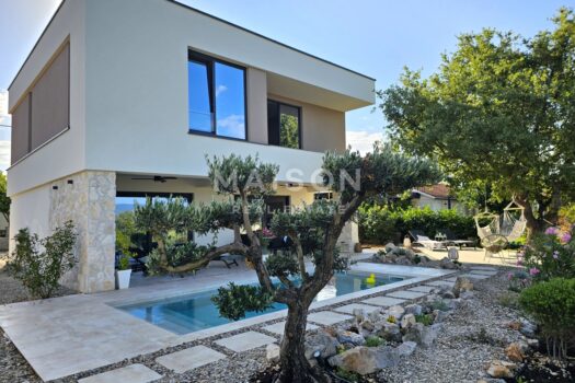 1772651373 20250724 083250