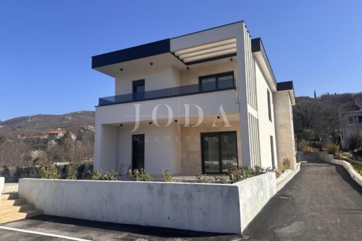 1773418830 843806030 655670 0